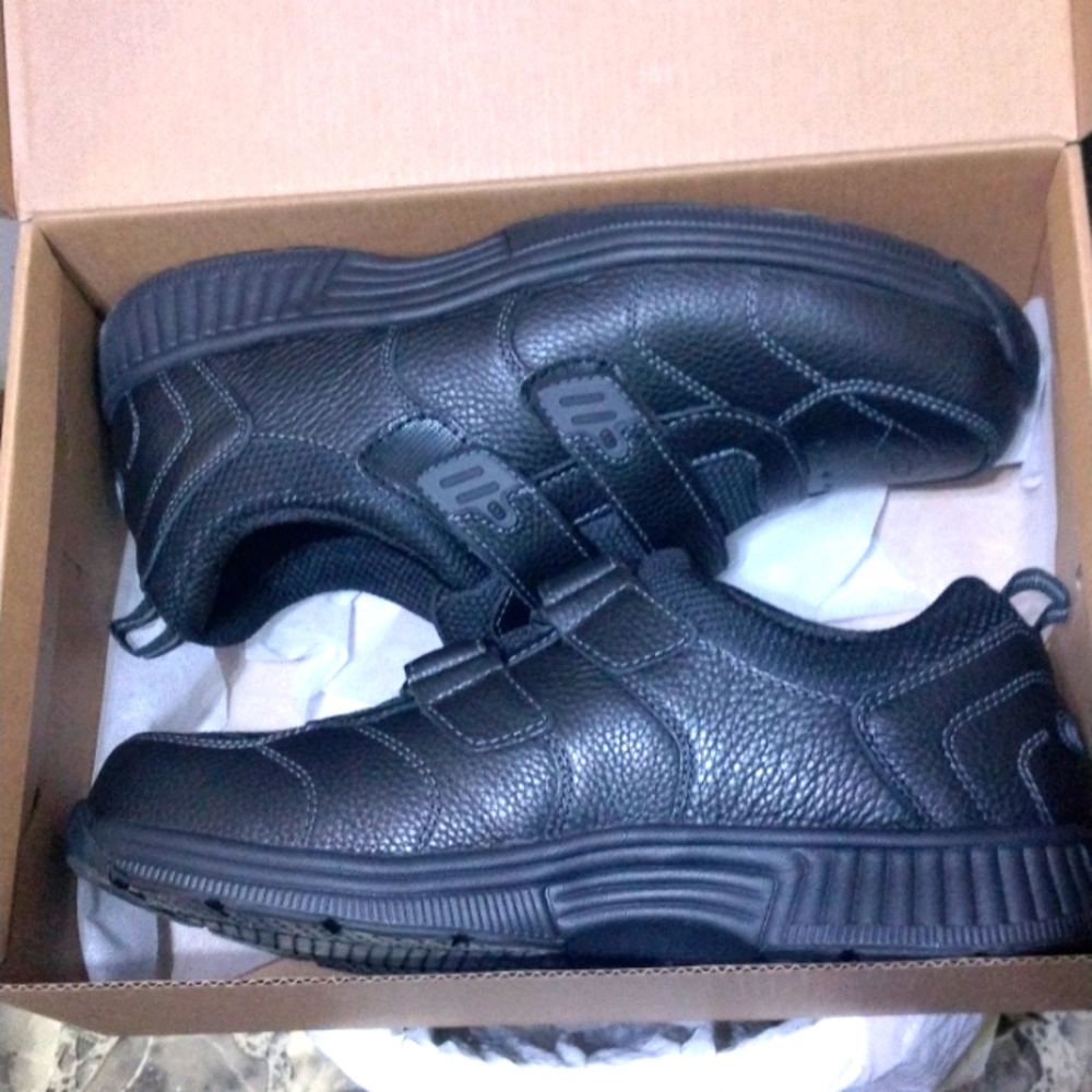 OrthoFeet Alamo Velcro Shoes